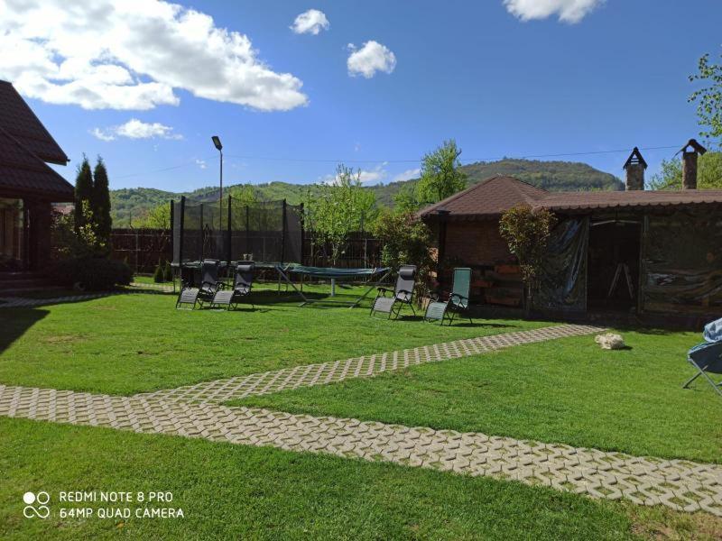 Conacul Caterinei Hotel Половраги Екстериор снимка