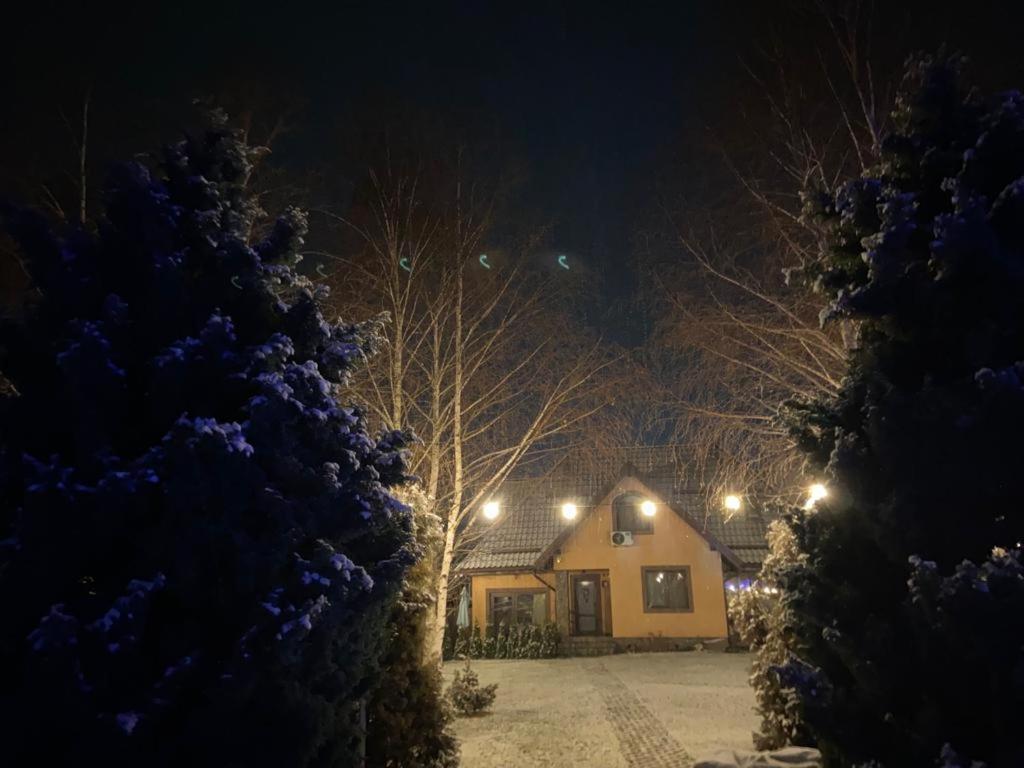 Conacul Caterinei Hotel Половраги Екстериор снимка