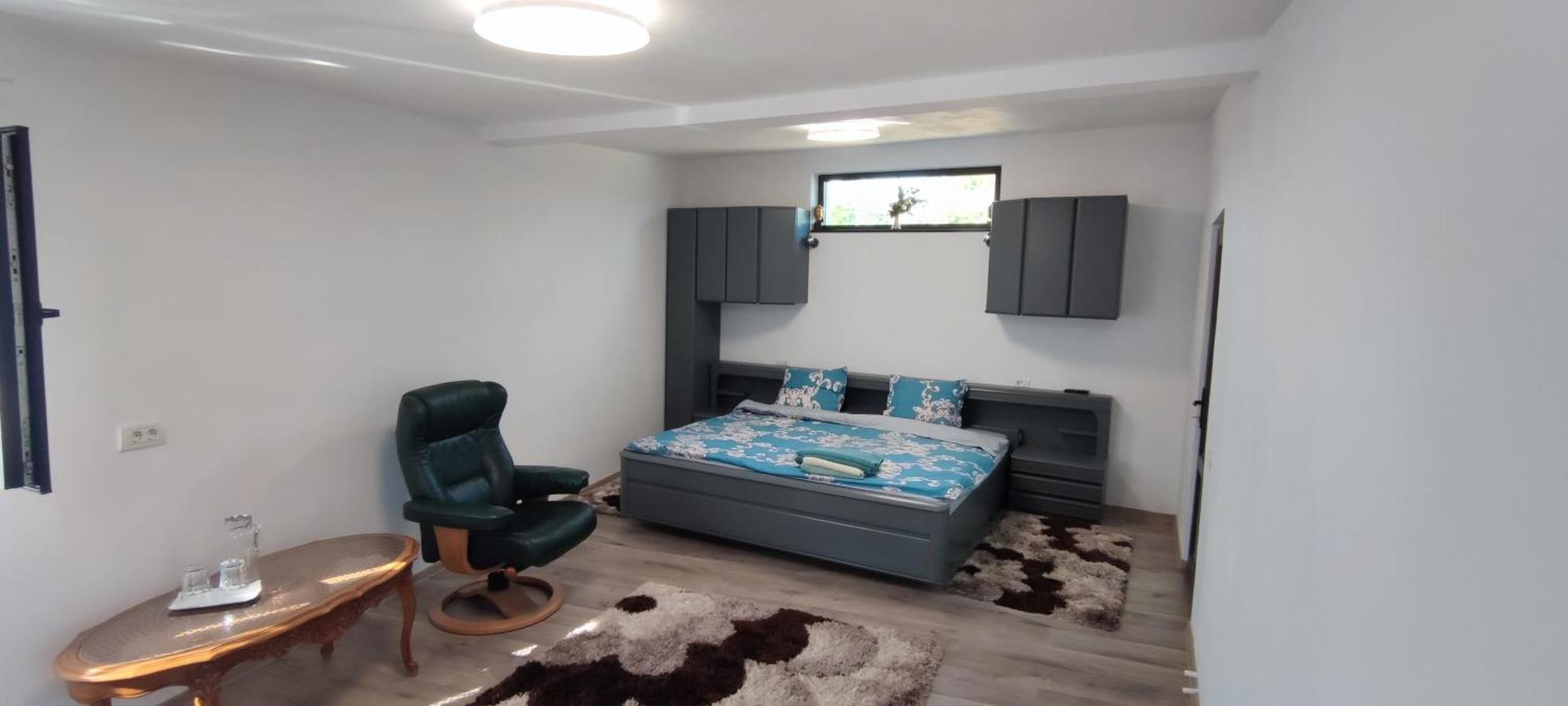 Conacul Caterinei Hotel Половраги Екстериор снимка
